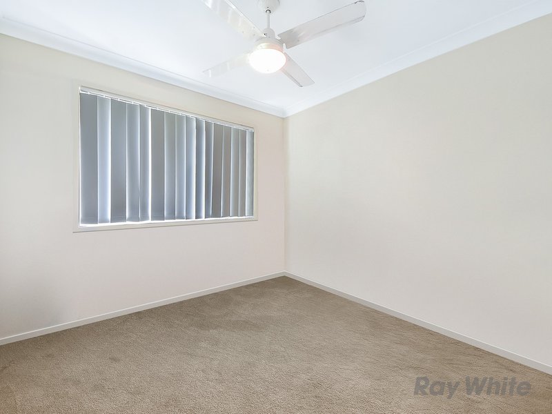 Photo - 2/18 Emma Street, Bracken Ridge QLD 4017 - Image 11