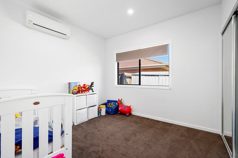 Photo - 2/18 Gardiner Avenue, Dandenong North VIC 3175 - Image 10