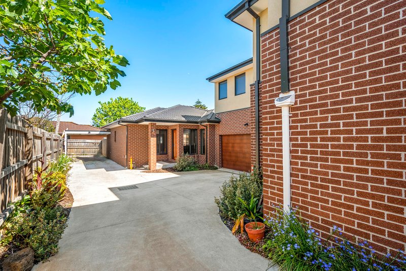 Photo - 2/18 Gardiner Avenue, Dandenong North VIC 3175 - Image 14