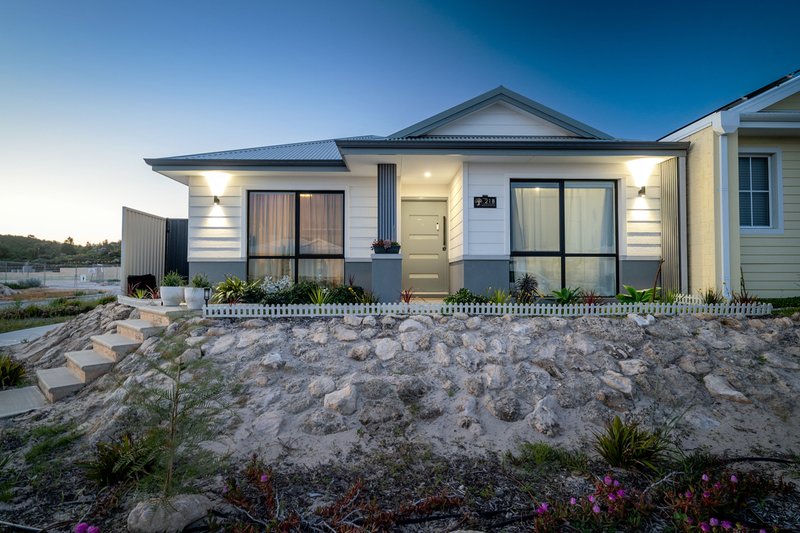 Photo - 218 Graceful Boulevard, Alkimos WA 6038 - Image 1