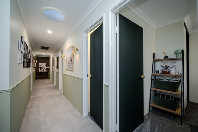 Photo - 218 Graceful Boulevard, Alkimos WA 6038 - Image 3