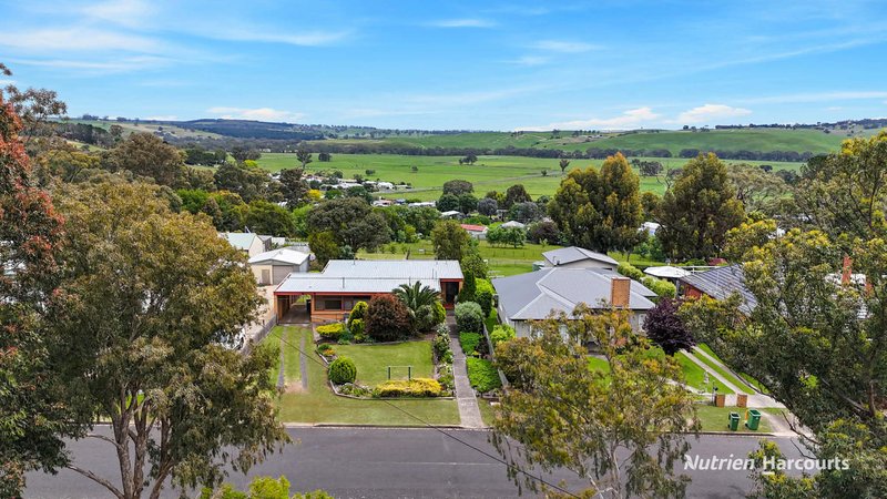 Photo - 218 Henty Street, Casterton VIC 3311 - Image 12