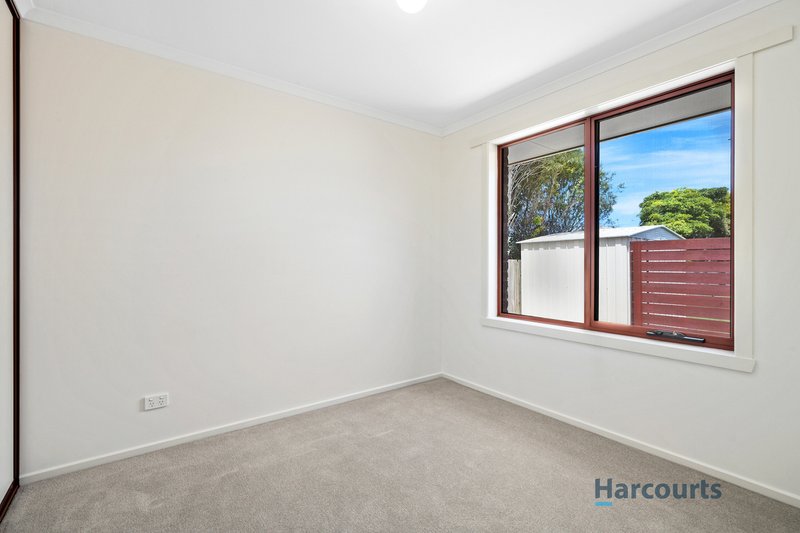 Photo - 2/18 Hobbs Parade, West Ulverstone TAS 7315 - Image 9