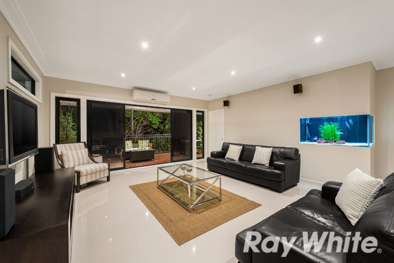 Photo - 218 Holland Road, Burwood East VIC 3151 - Image 5