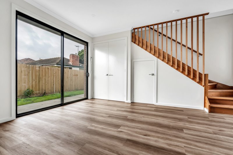 Photo - 2/18 Maher Street, Fawkner VIC 3060 - Image 8