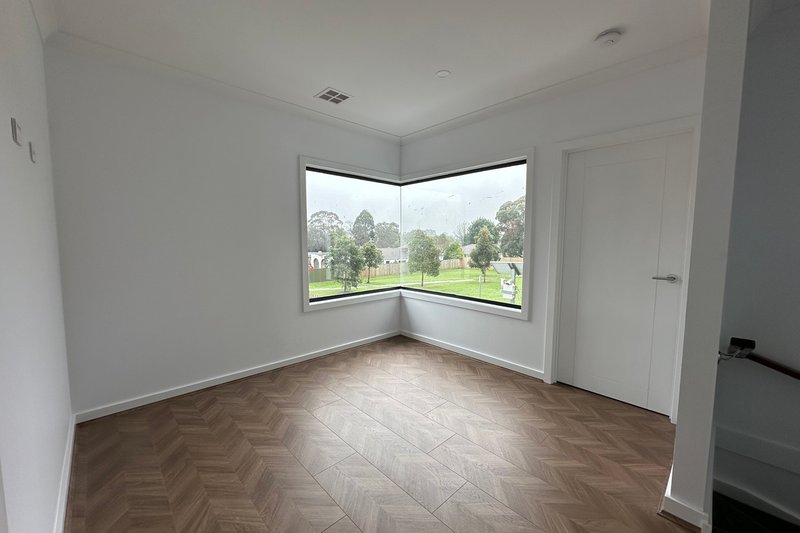 Photo - 2/18 Mark Court, Hampton Park VIC 3976 - Image 15