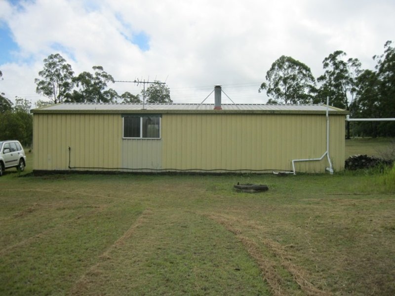 Photo - 218 Martin Crescent, Benarkin QLD 4306 - Image 7