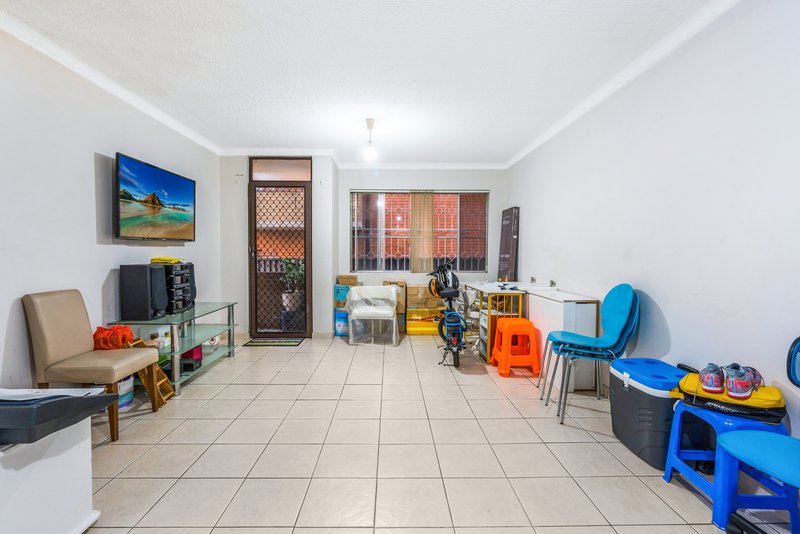 Photo - 2/18 Mcburney Road, Cabramatta NSW 2166 - Image 2