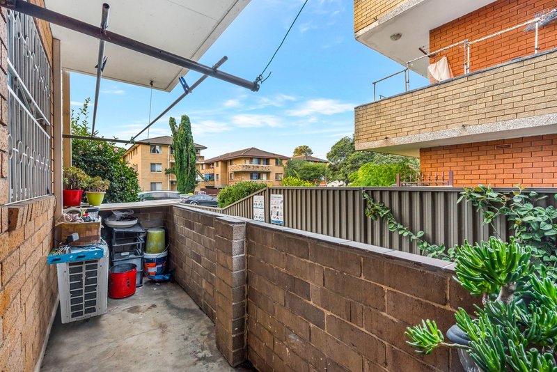 Photo - 2/18 Mcburney Road, Cabramatta NSW 2166 - Image 7