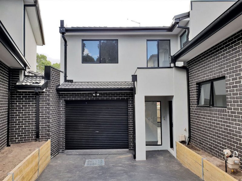 Photo - 2/18 Melwood Court, Meadow Heights VIC 3048 - Image 1