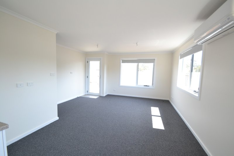 Photo - 2/18 Monash Street, Mowbray TAS 7248 - Image 5