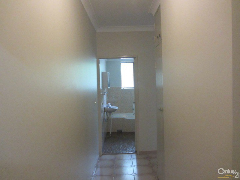 Photo - 2/18 Myall Street, Cabramatta NSW 2166 - Image 7