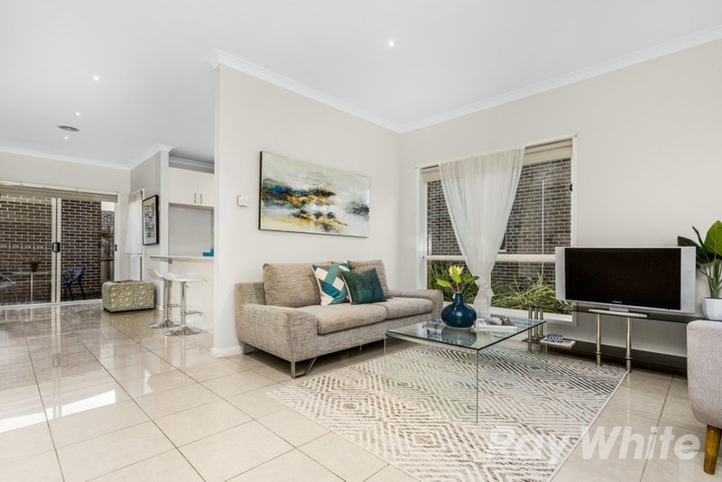 Photo - 2/18 Namur Street, Noble Park VIC 3174 - Image 2