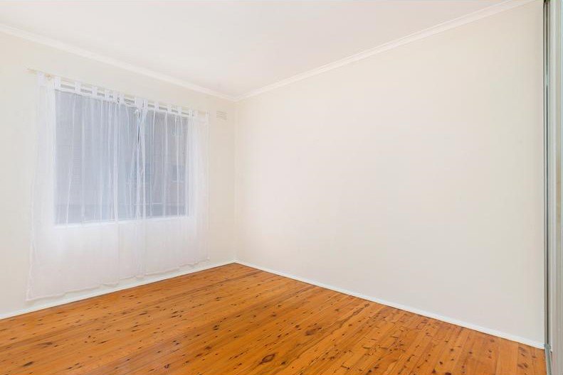 Photo - 2/18 Nelson Street, Penshurst NSW 2222 - Image 2