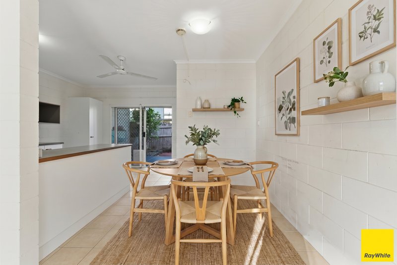 Photo - 2/18 Robert Road, Bentley Park QLD 4869 - Image 2