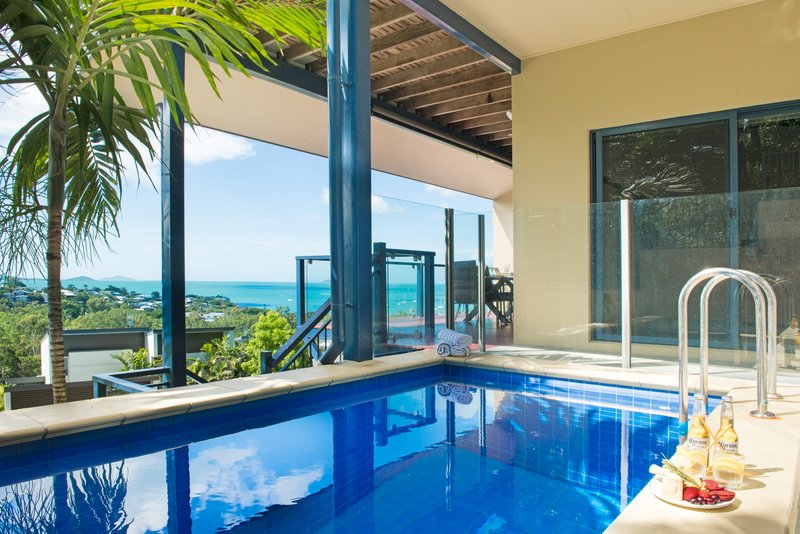 Photo - 2/18 Stonehaven Court, Airlie Beach QLD 4802 - Image 2