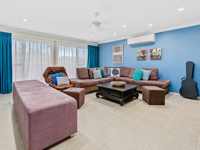 Photo - 218 Tallebudgera Drive, Palm Beach QLD 4221 - Image 9