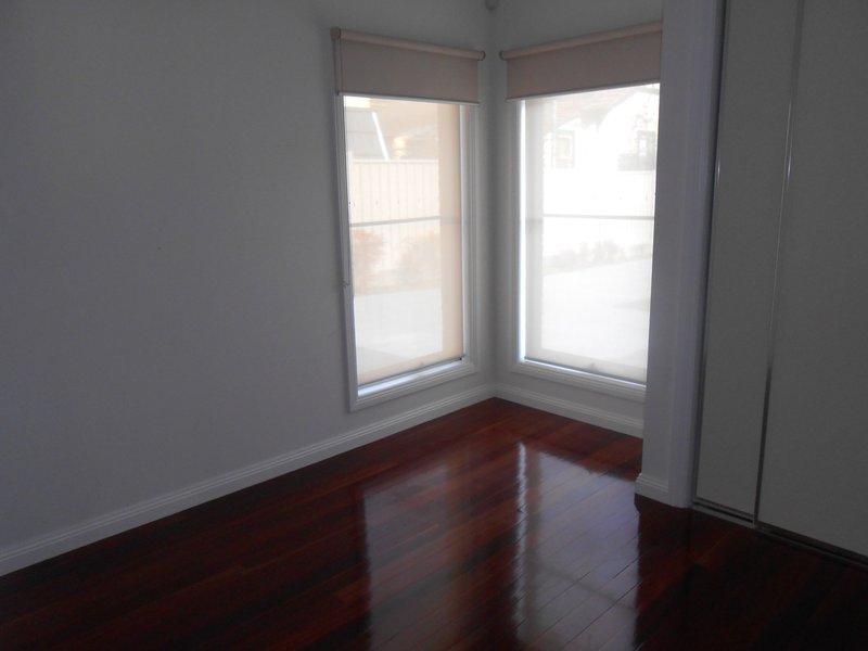 Photo - 2/18 Tasman Street, Preston VIC 3072 - Image 10