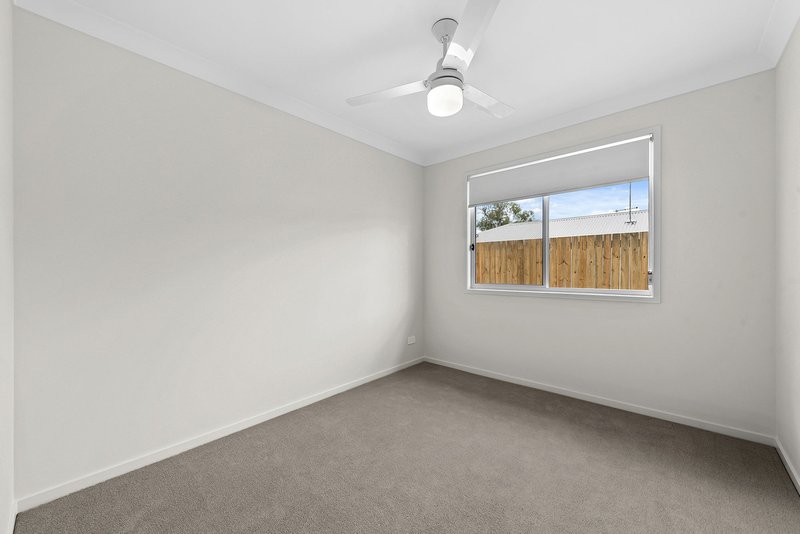 Photo - 2/18 Tejo Street, Holmview QLD 4207 - Image 7