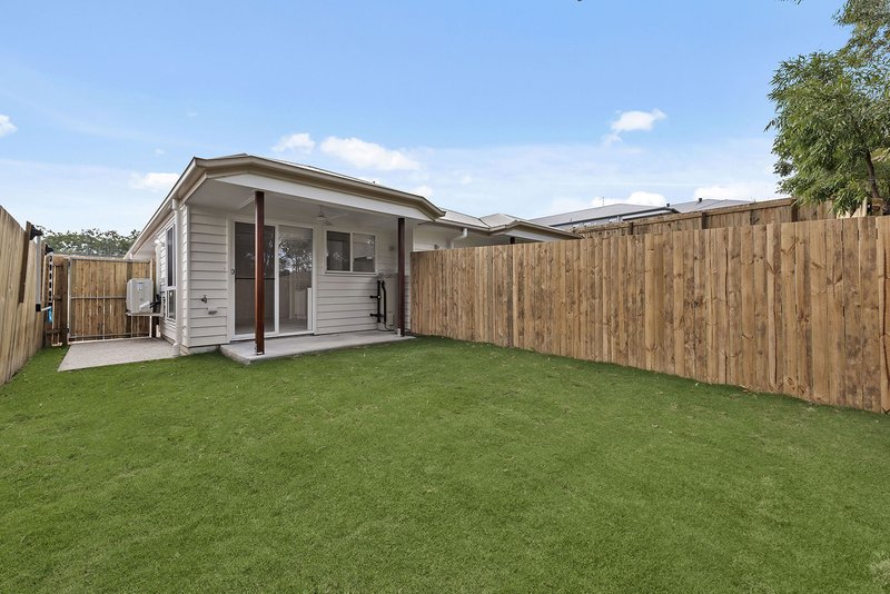 Photo - 2/18 Tejo Street, Holmview QLD 4207 - Image 11