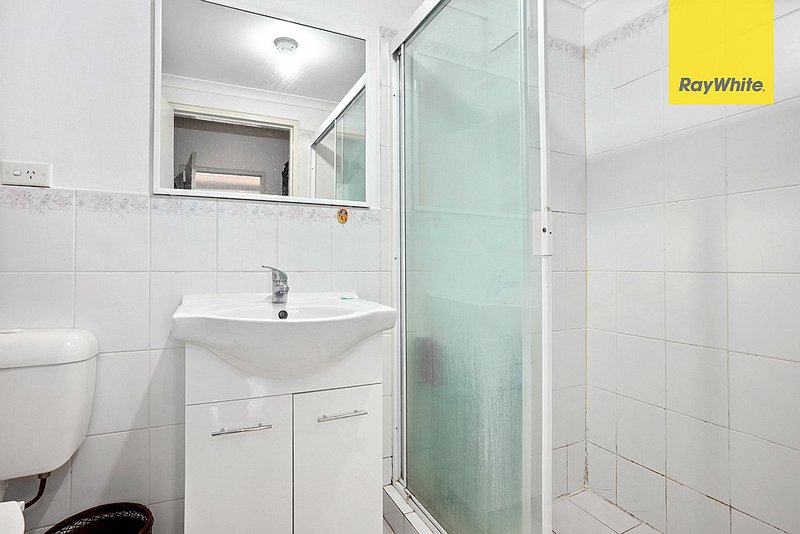 Photo - 2/18 Thomas May Place, Westmead NSW 2145 - Image 10