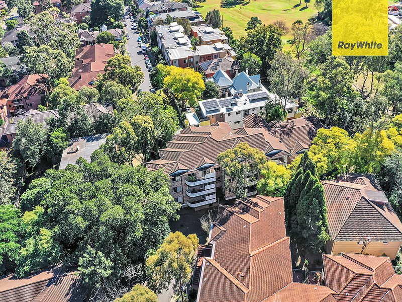 Photo - 2/18 Thomas May Place, Westmead NSW 2145 - Image 14