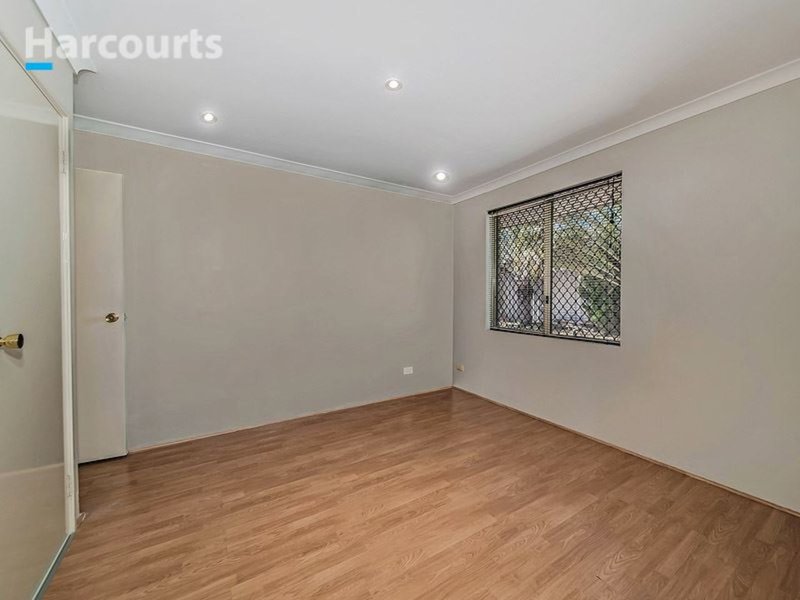 Photo - 2/18 Wilcock Avenue, Balcatta WA 6021 - Image 4