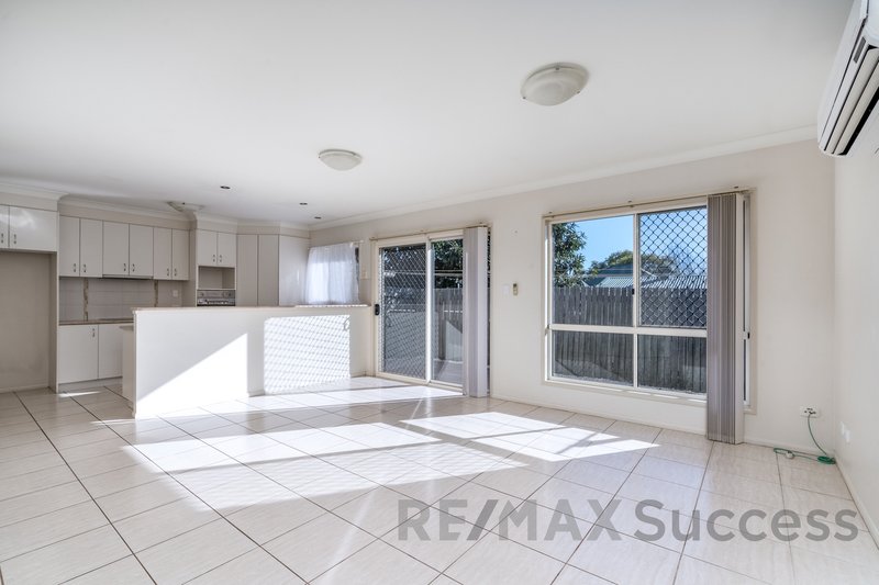 Photo - 2/180A Jellicoe Street, Newtown QLD 4350 - Image 2