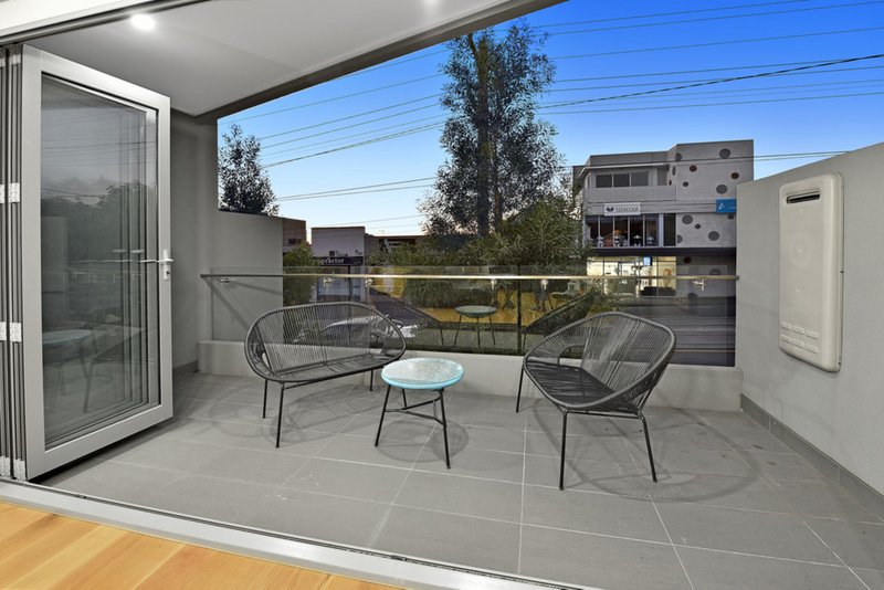 Photo - 2/182 Pascoe Vale Road, Moonee Ponds VIC 3039 - Image 13