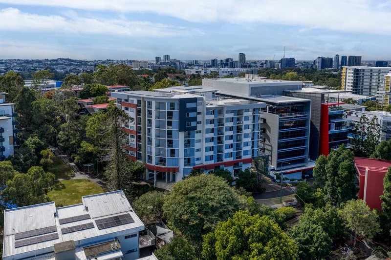 Photo - 218/23 Robinson Place, Kelvin Grove QLD 4059 - Image 1