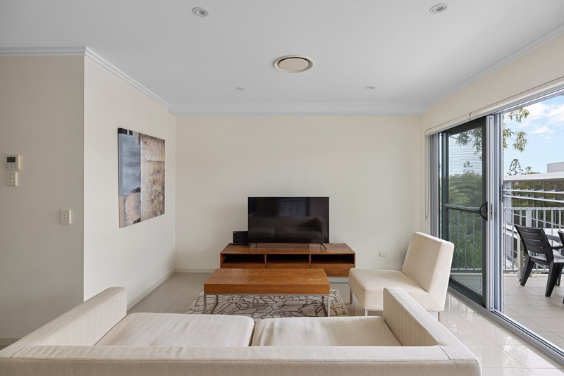 Photo - 218/23 Robinson Place, Kelvin Grove QLD 4059 - Image 3