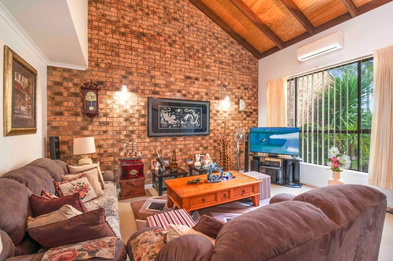 Photo - 2/183 Beach Road, Sunshine Bay NSW 2536 - Image 5