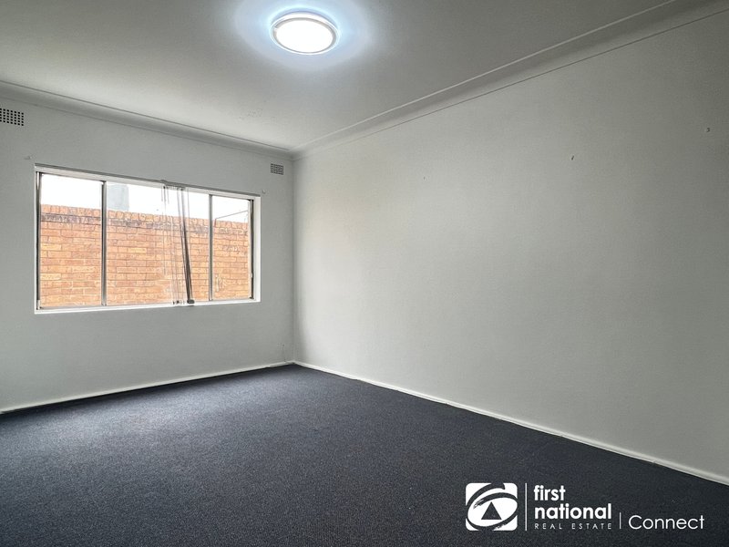 Photo - 2/183 Windsor Street, Richmond NSW 2753 - Image 4