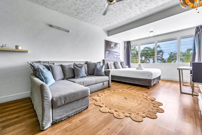 Photo - 218/34-38 Vin E Jones Memorial Drive, Rosslyn QLD 4703 - Image 5