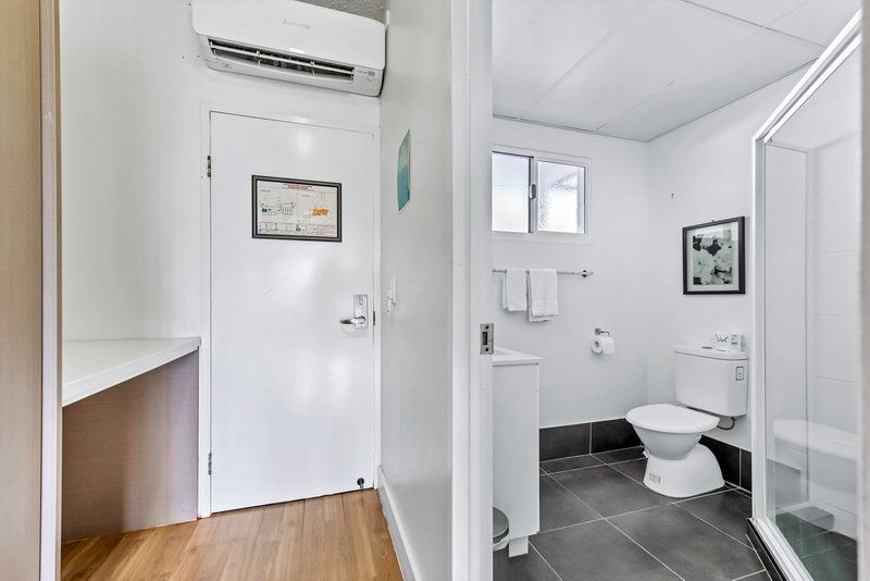 Photo - 218/34-38 Vin E Jones Memorial Drive, Rosslyn QLD 4703 - Image 15