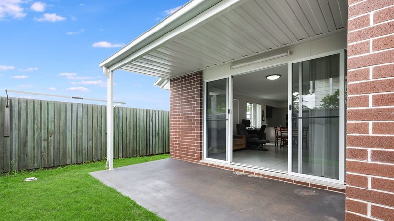 Photo - 2/184 West Street, South Toowoomba QLD 4350 - Image 2