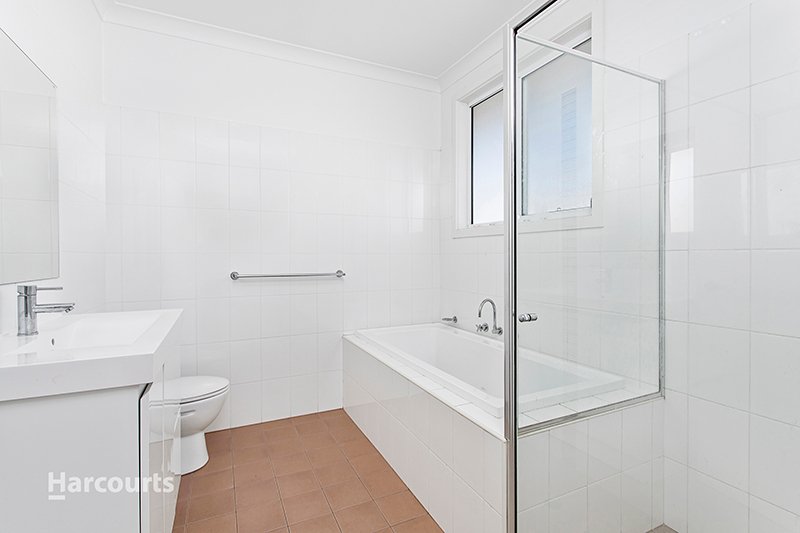 Photo - 2/185 Tongarra Road, Albion Park NSW 2527 - Image 8