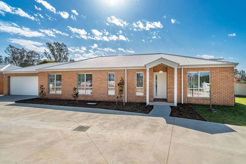 Photo - 2/186 Urana Street, Jindera NSW 2642 - Image