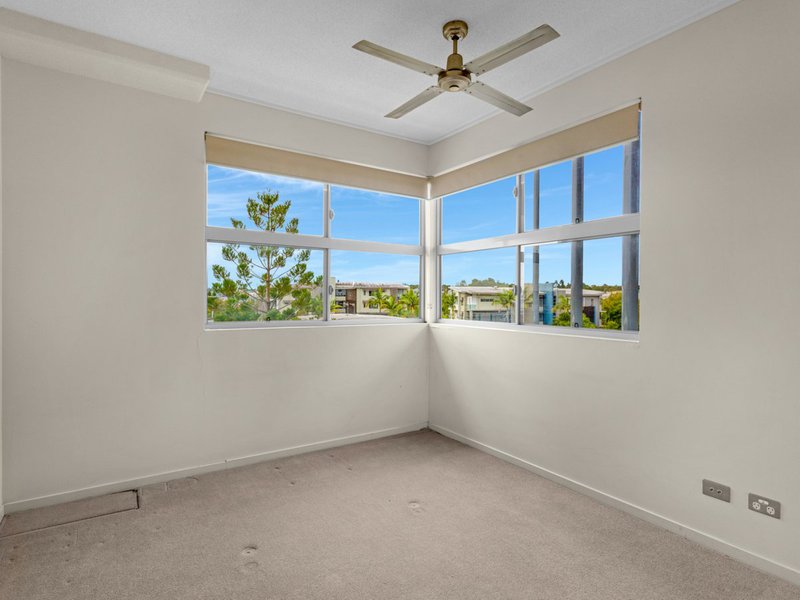 Photo - 218/60 Riverwalk Avenue, Robina QLD 4226 - Image 10