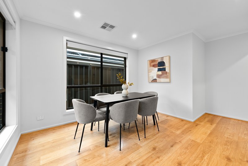 Photo - 2/189 Heysen Boulevard, Mount Barker SA 5251 - Image 9