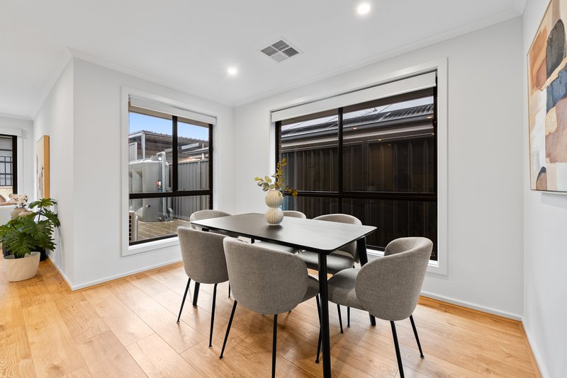 Photo - 2/189 Heysen Boulevard, Mount Barker SA 5251 - Image 10