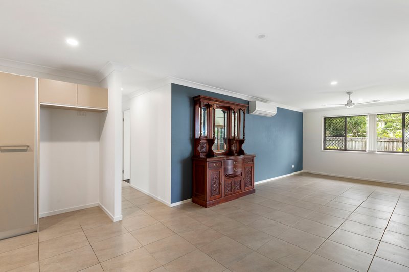 Photo - 2/18A Mill Street, Landsborough QLD 4550 - Image 3