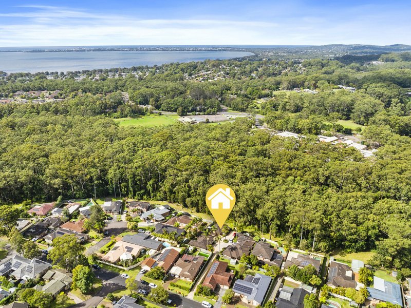 Photo - 2/19-21 Bomaderry Crescent, Glenning Valley NSW 2261 - Image 8