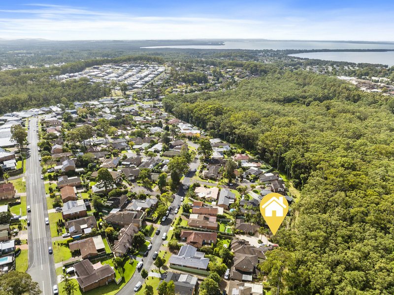 Photo - 2/19-21 Bomaderry Crescent, Glenning Valley NSW 2261 - Image 9