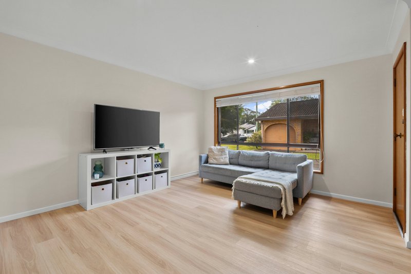Photo - 2/19-21 Boyce Avenue, Wyong NSW 2259 - Image 3
