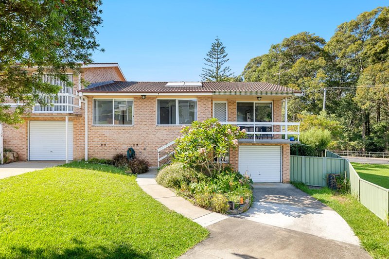 Photo - 2/19-21 Collins Crescent, Narooma NSW 2546 - Image 1