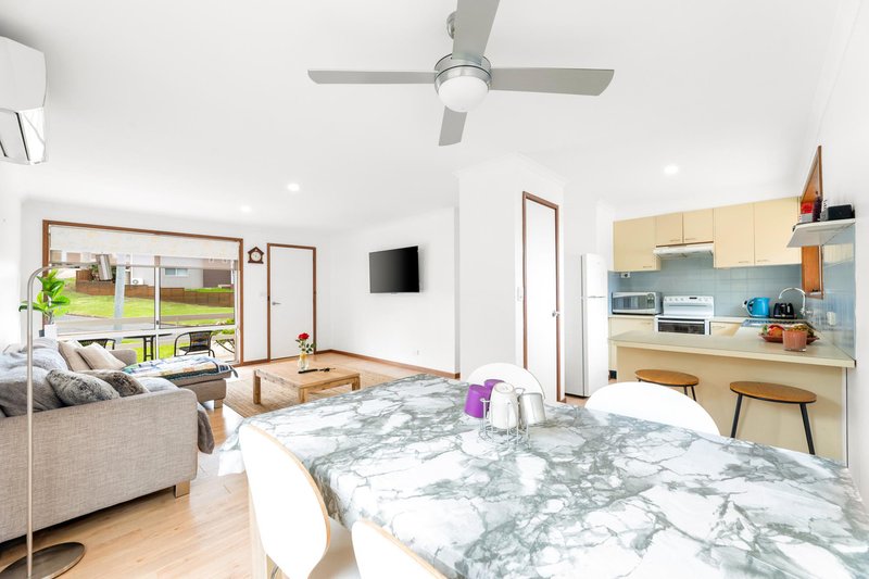 Photo - 2/19-21 Collins Crescent, Narooma NSW 2546 - Image 3