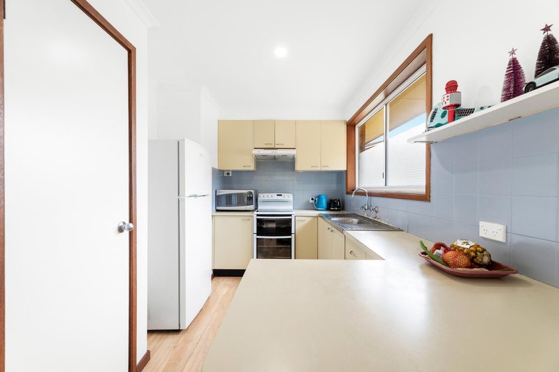 Photo - 2/19-21 Collins Crescent, Narooma NSW 2546 - Image 7
