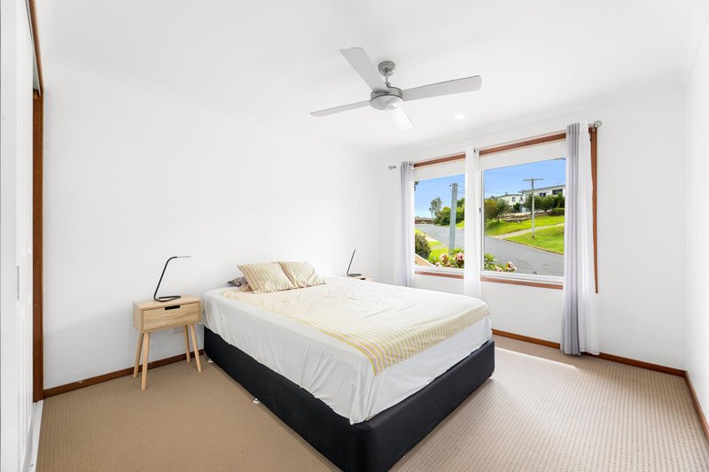 Photo - 2/19-21 Collins Crescent, Narooma NSW 2546 - Image 8