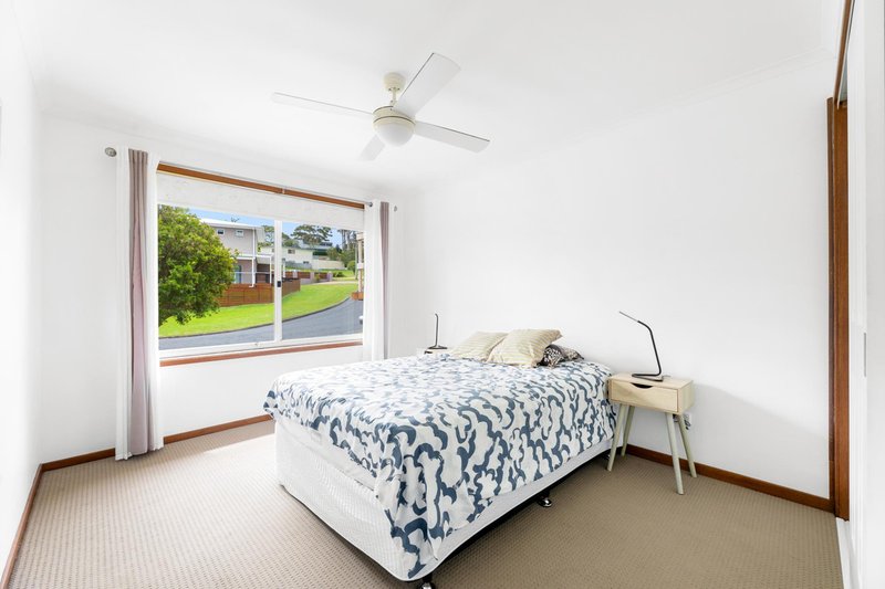 Photo - 2/19-21 Collins Crescent, Narooma NSW 2546 - Image 10